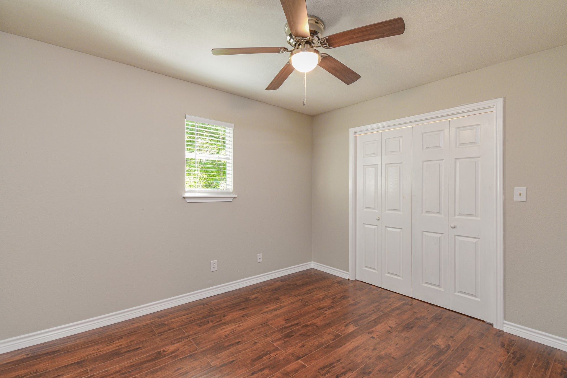 507 Sioux River Road, Conroe, TX 77316 507 Sioux River Road, Conroe, TX 77316