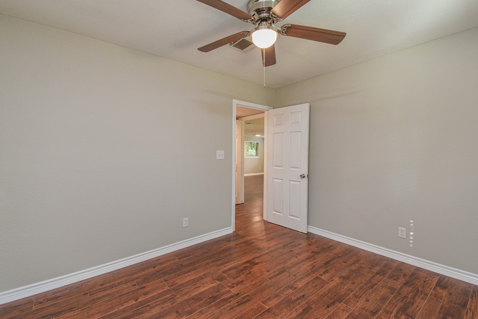 507 Sioux River Road, Conroe, TX 77316 507 Sioux River Road, Conroe, TX 77316