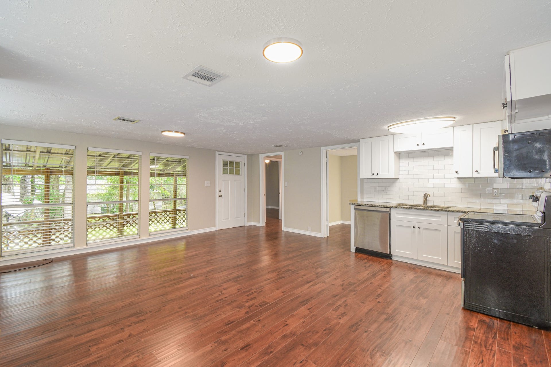 507 Sioux River Road, Conroe, TX 77316 507 Sioux River Road, Conroe, TX 77316