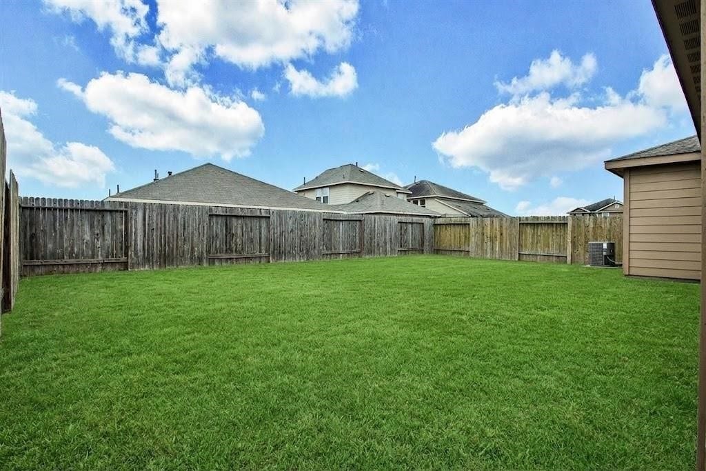 104 Indigo Brush Drive, La Marque, TX 77568 104 Indigo Brush Drive, La Marque, TX 77568