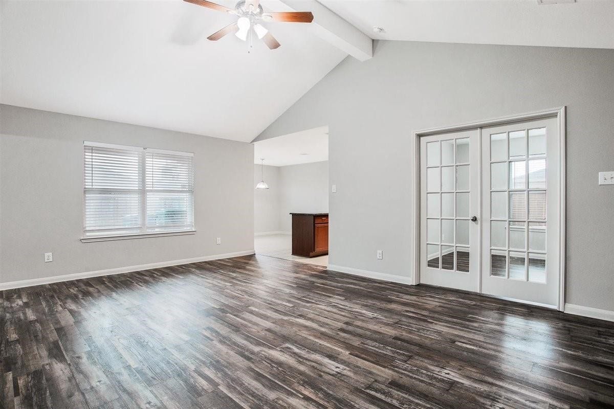 104 Indigo Brush Drive, La Marque, TX 77568 104 Indigo Brush Drive, La Marque, TX 77568