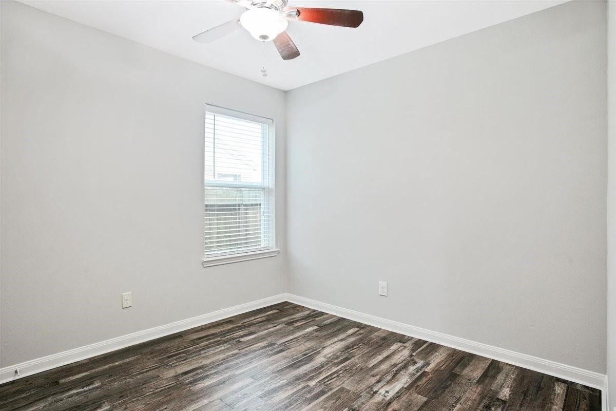 104 Indigo Brush Drive, La Marque, TX 77568 104 Indigo Brush Drive, La Marque, TX 77568