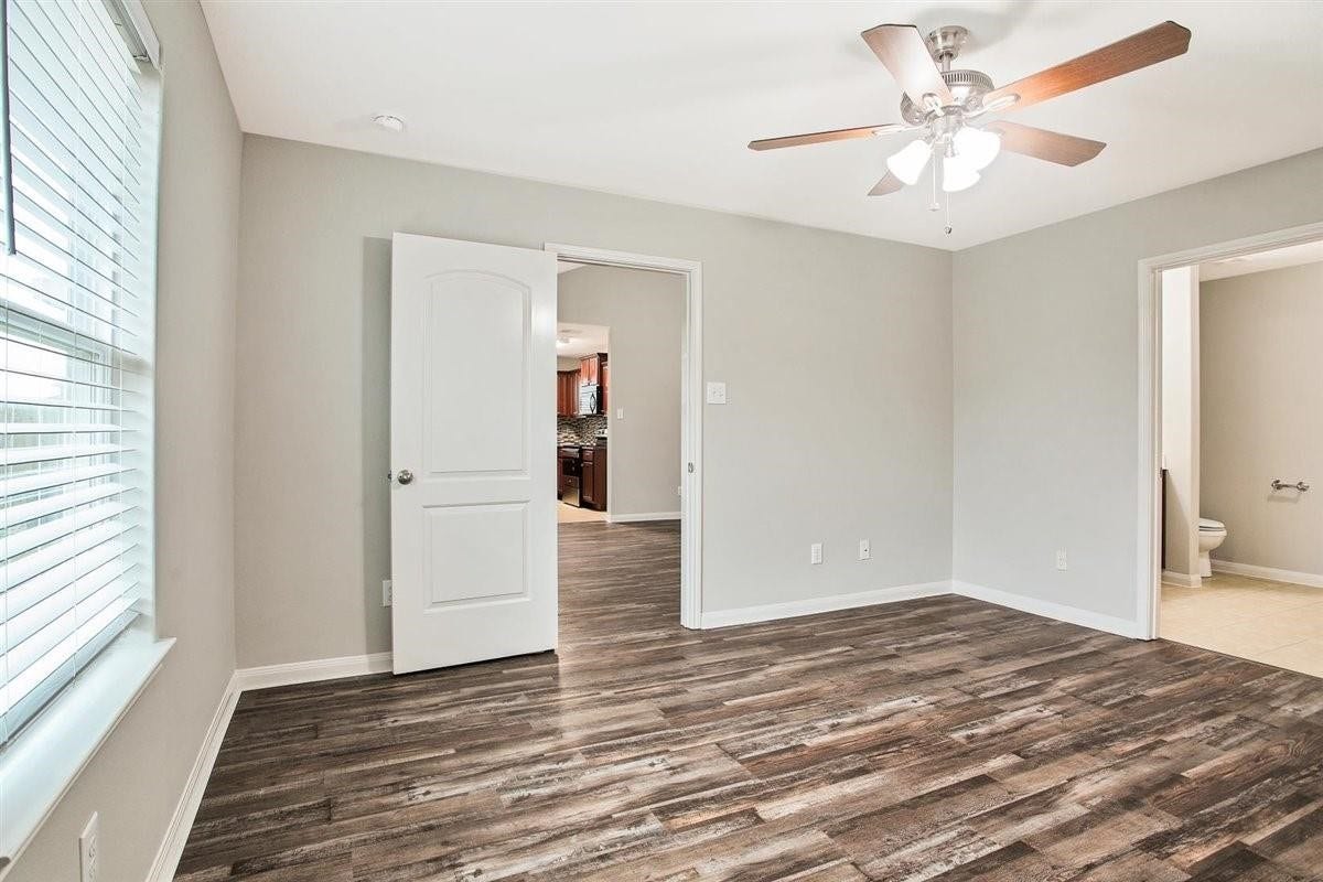 104 Indigo Brush Drive, La Marque, TX 77568 104 Indigo Brush Drive, La Marque, TX 77568