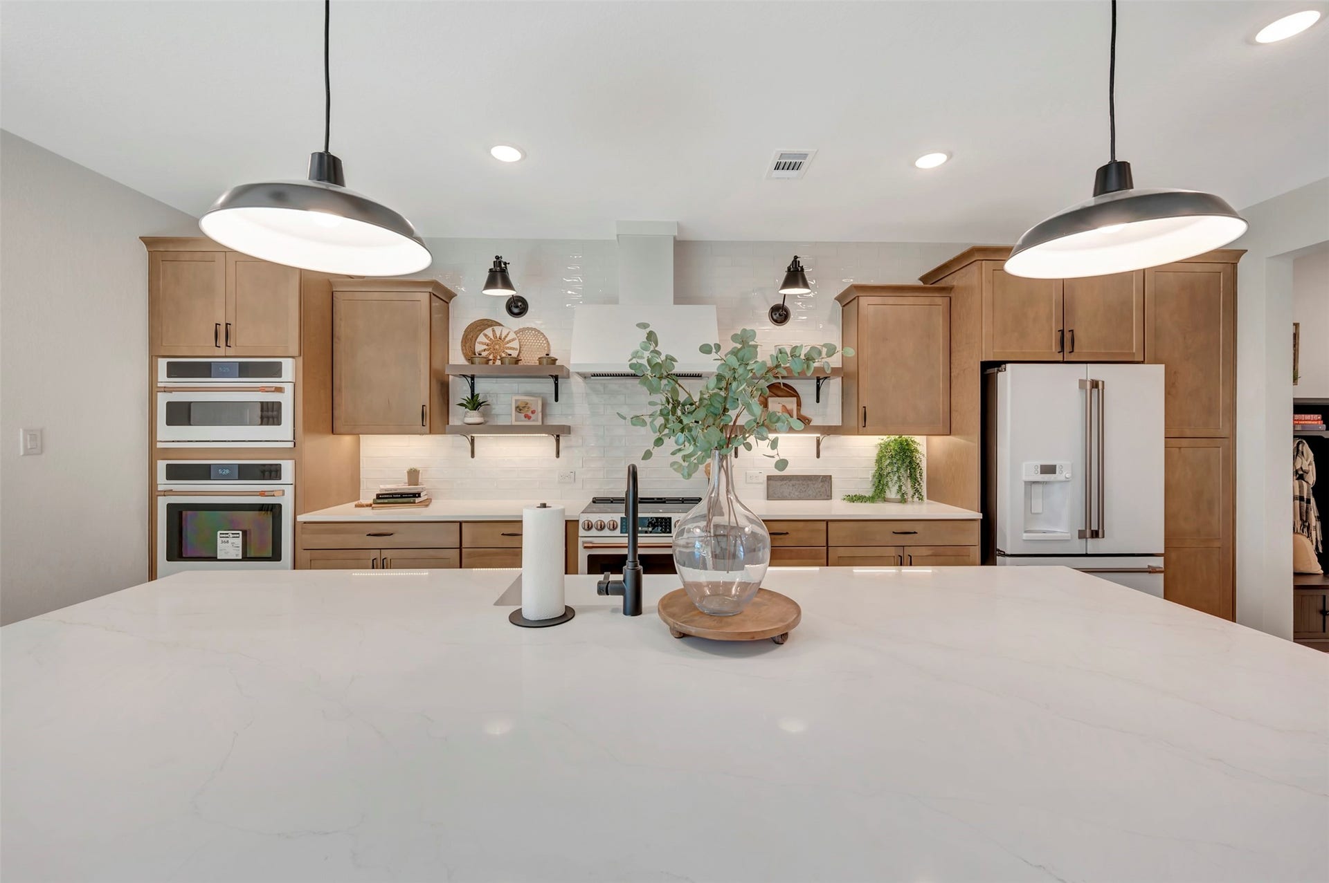 Gourmet island kitchen (*Photo not of actual home and used for illustration purposes only.)