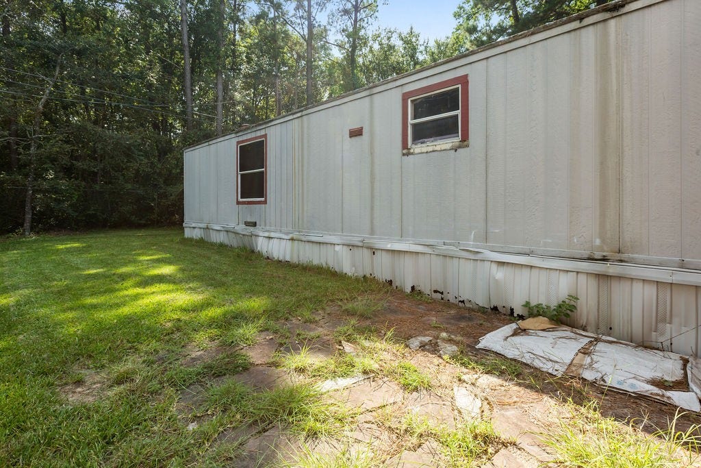 13173 S Lee Shore Drive, Willis, TX 77318 13173 S Lee Shore Drive, Willis, TX 77318