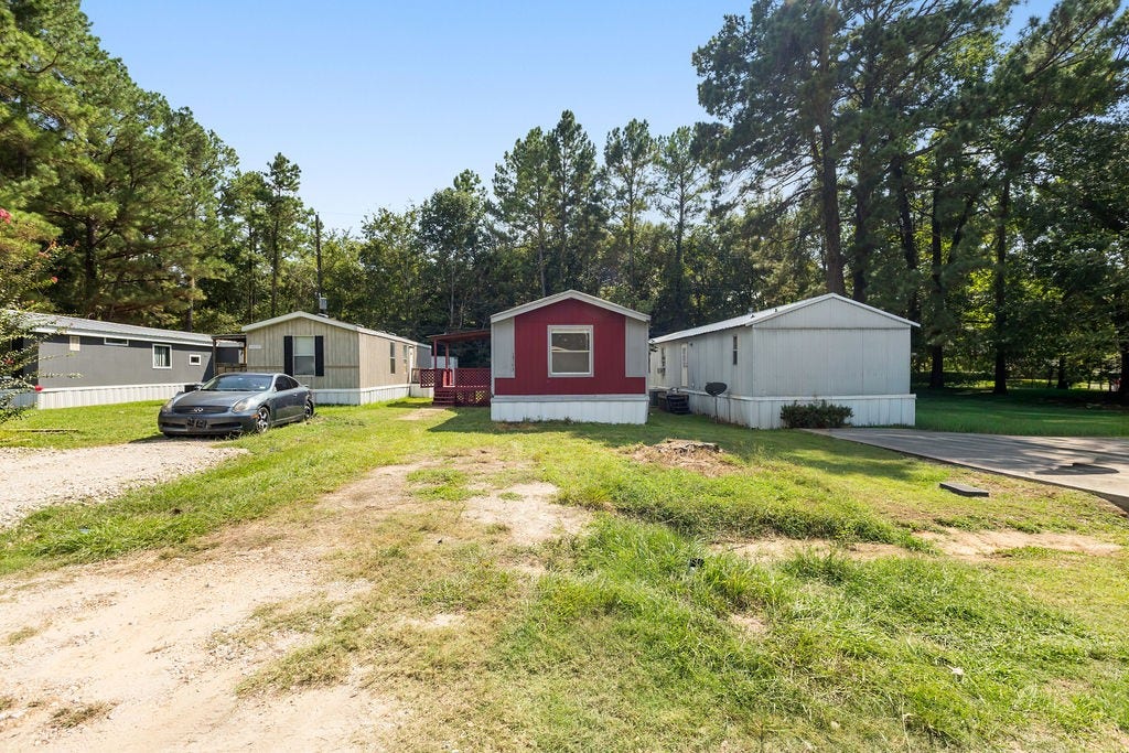 13173 S Lee Shore Drive, Willis, TX 77318 13173 S Lee Shore Drive, Willis, TX 77318