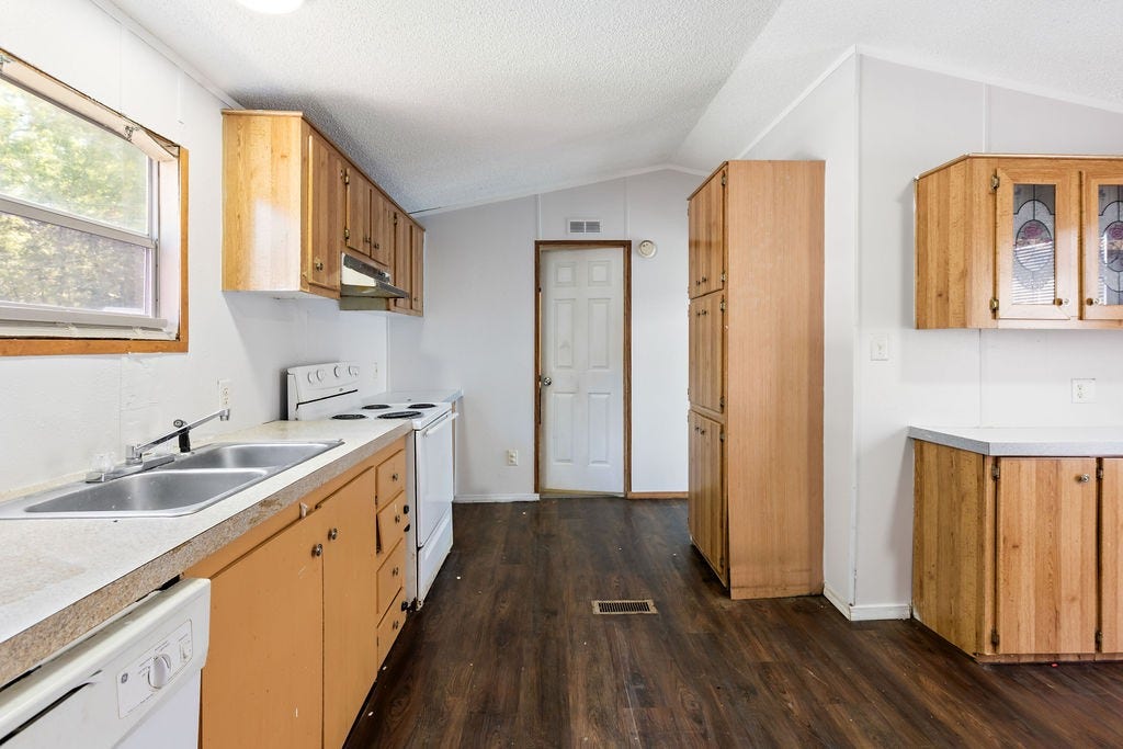 13173 S Lee Shore Drive, Willis, TX 77318 13173 S Lee Shore Drive, Willis, TX 77318