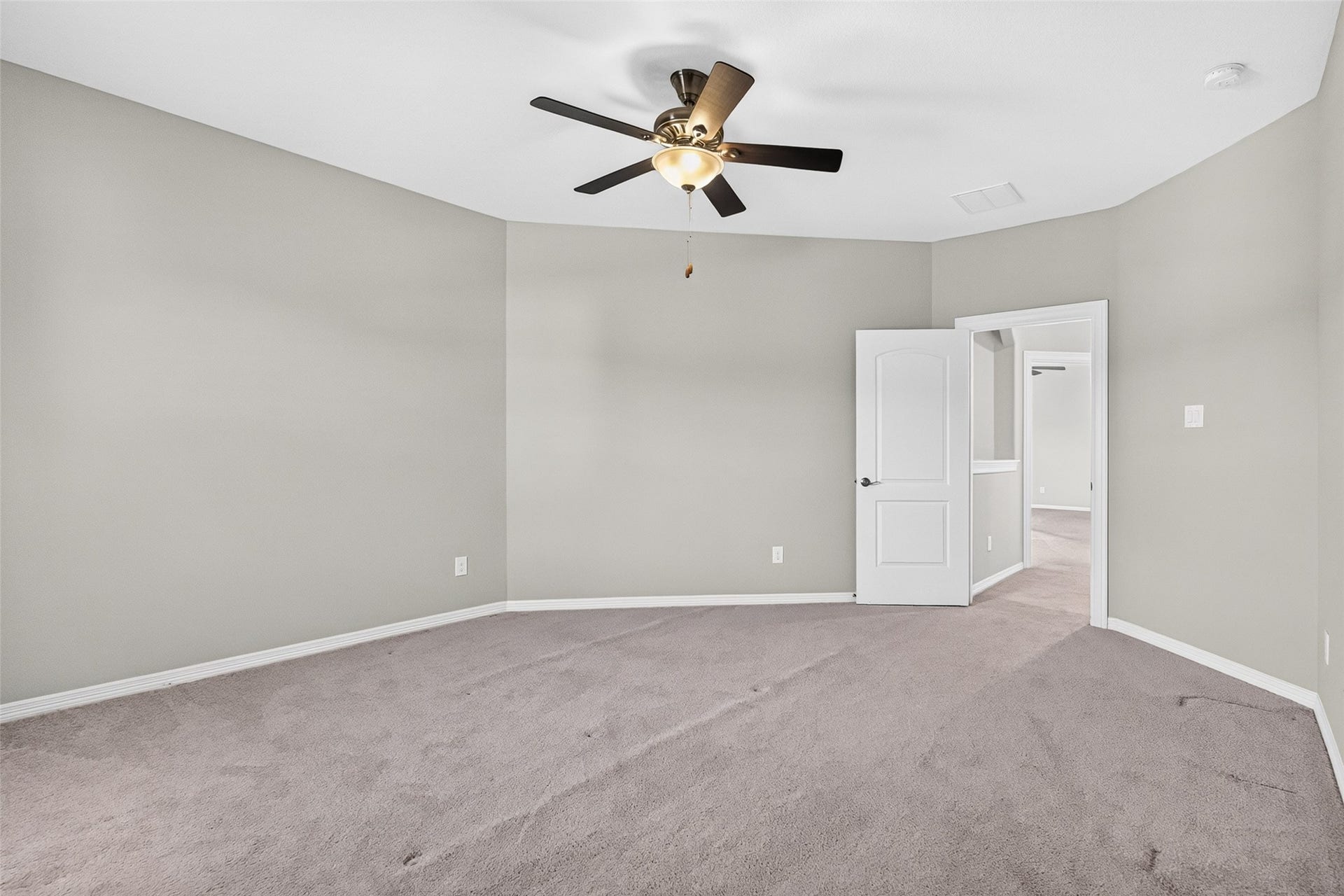 1902 Creekwood Lane, Friendswood, TX 77546 1902 Creekwood Lane, Friendswood, TX 77546