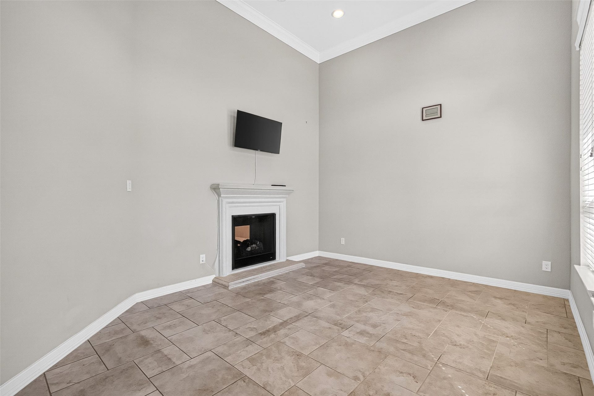 1902 Creekwood Lane, Friendswood, TX 77546 1902 Creekwood Lane, Friendswood, TX 77546