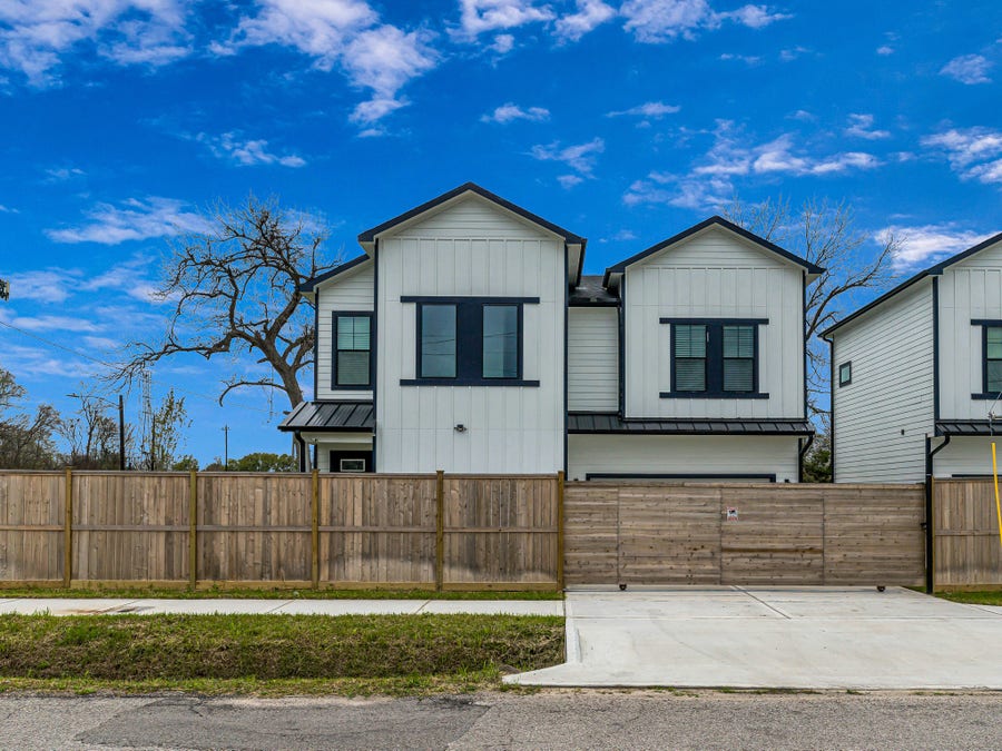 Property photo for 2720 Spence Road, Houston, TX
