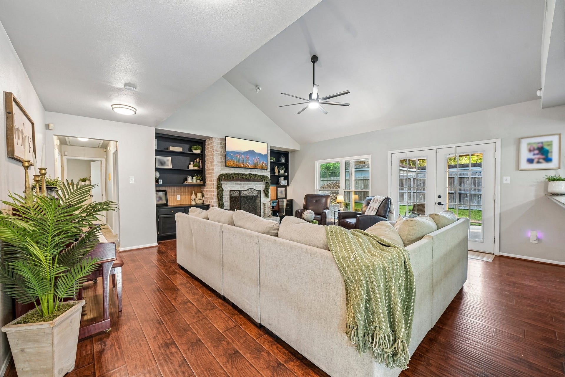 926 Hidden Canyon Road, Katy, TX 77450