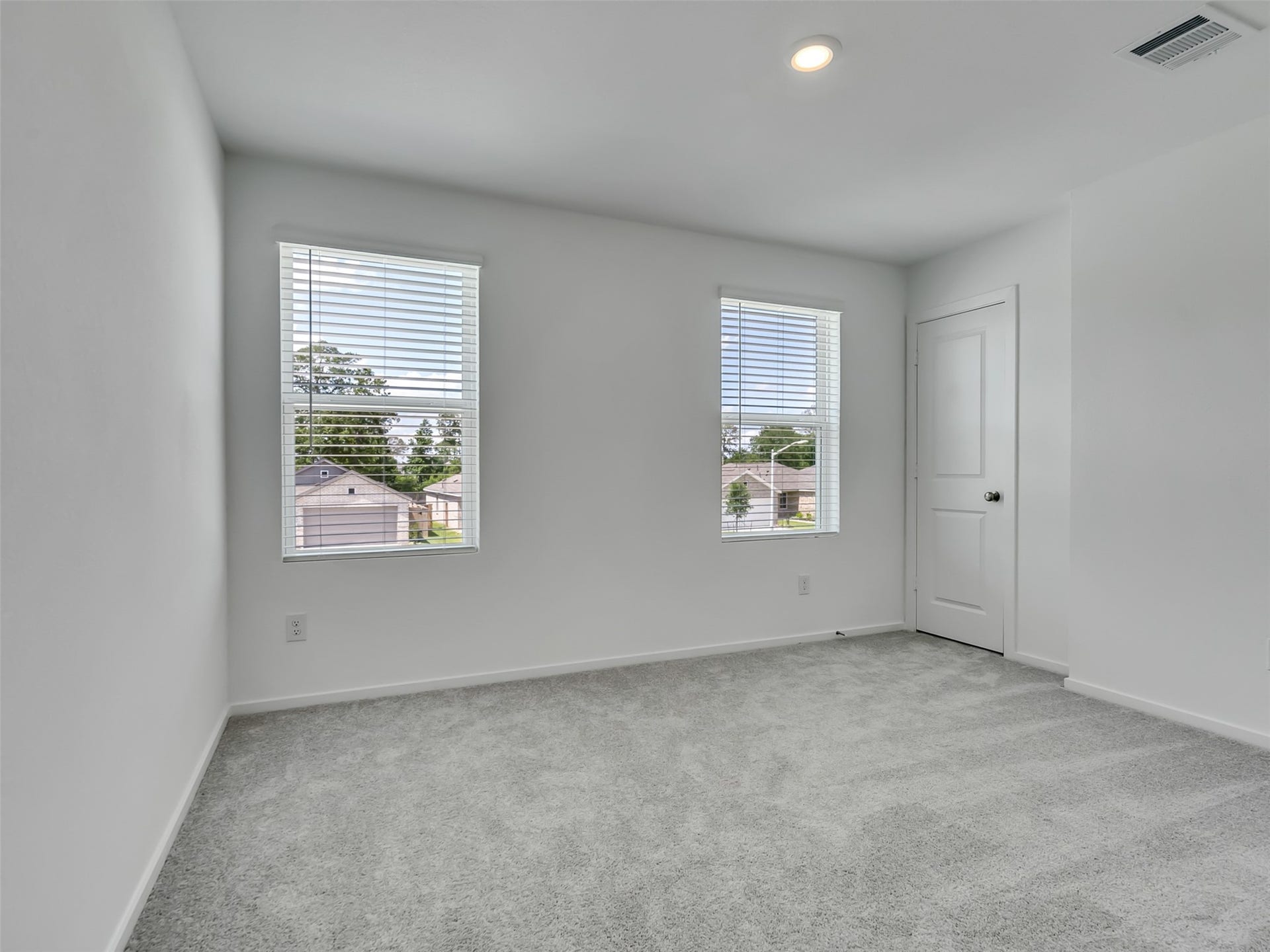 915 Capracotta Drive, Huffman, TX 77336 915 Capracotta Drive, Huffman, TX 77336