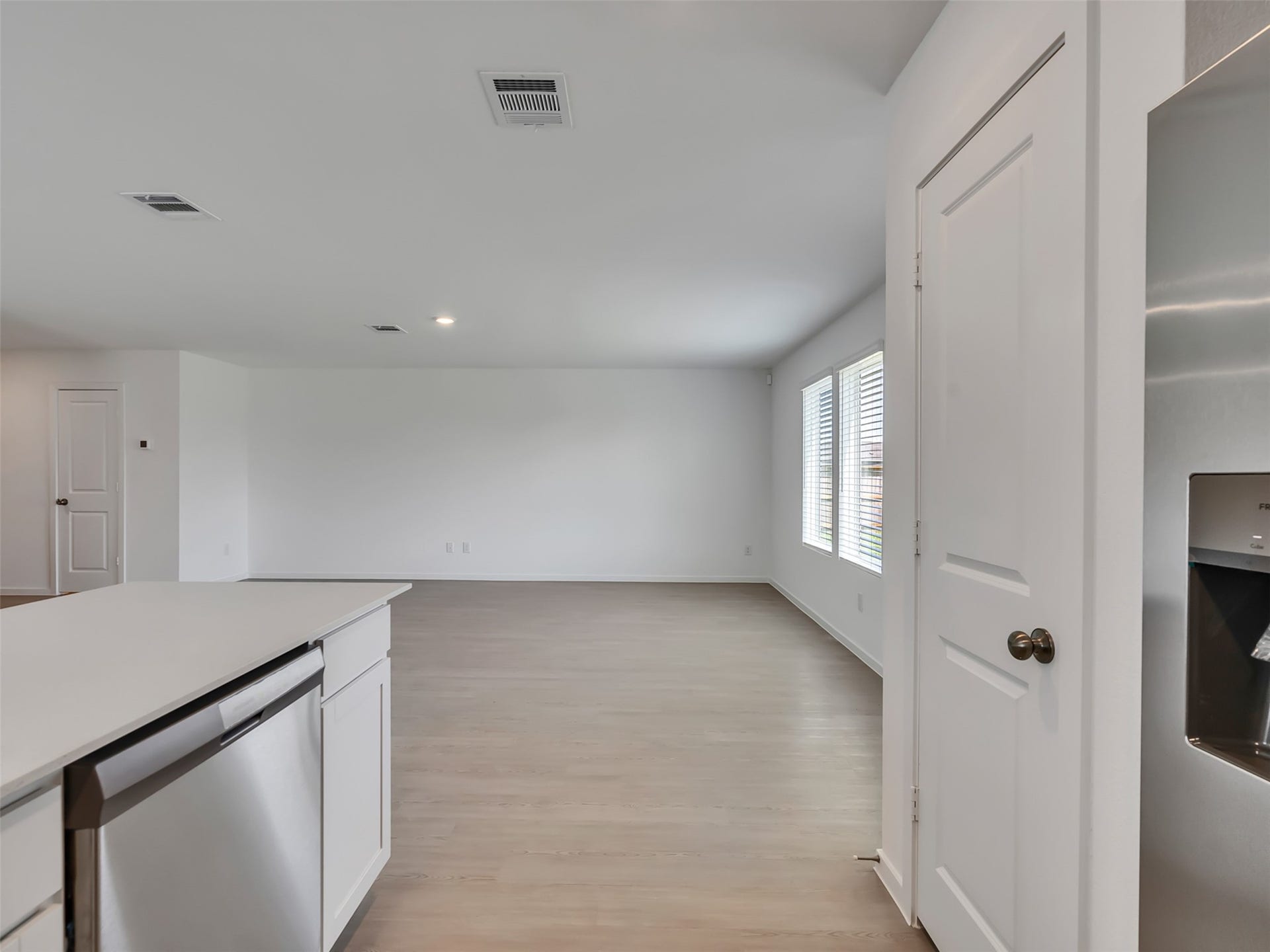 915 Capracotta Drive, Huffman, TX 77336 915 Capracotta Drive, Huffman, TX 77336