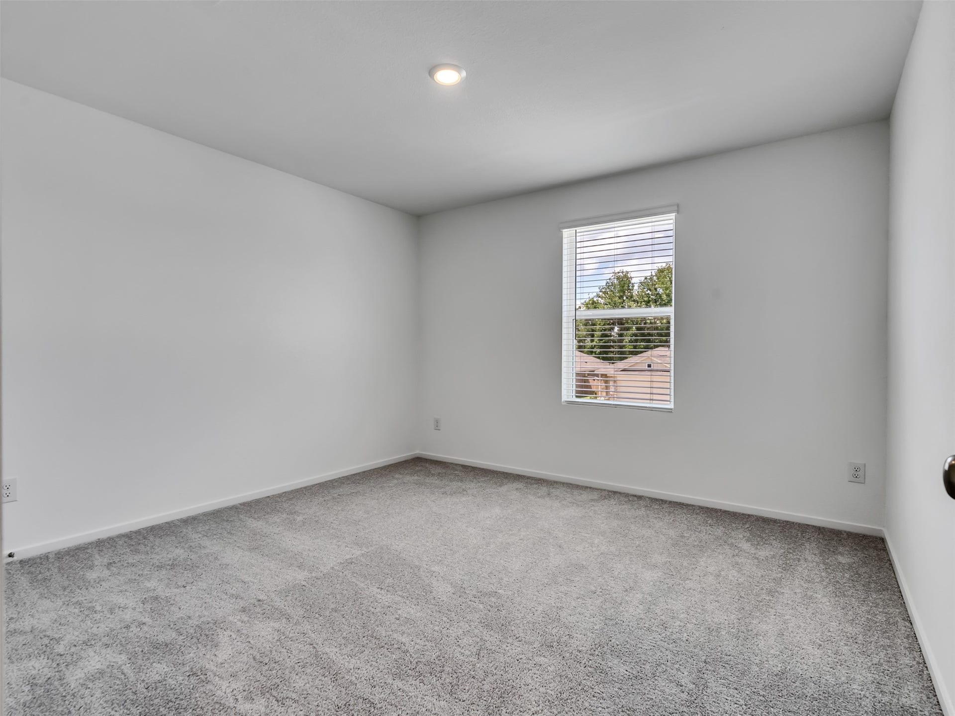 915 Capracotta Drive, Huffman, TX 77336 915 Capracotta Drive, Huffman, TX 77336