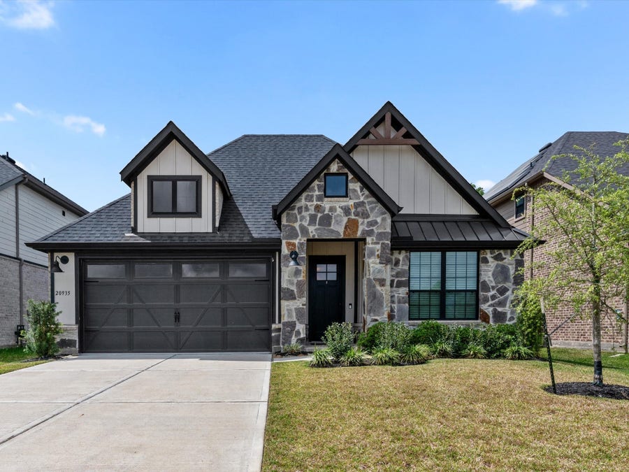 Property photo for 20935 Caserta Glen Lane, Tomball, TX