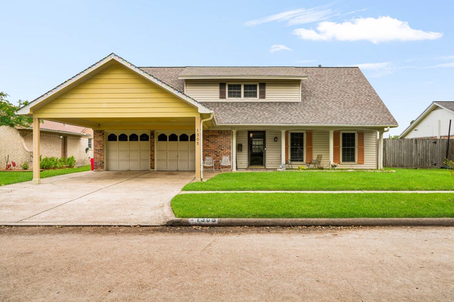 Property photo for 1305 Mcdonald Street, Deer Park, TX