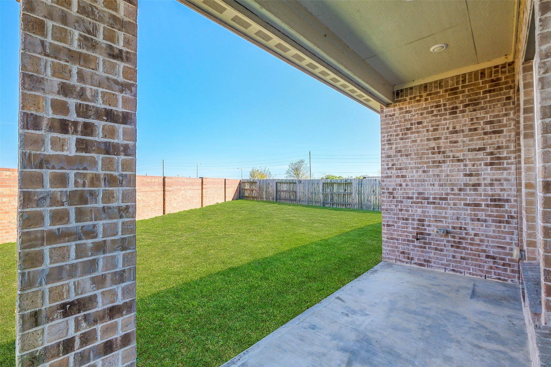 10906 Avana Falls Lane, Richmond, TX 77406