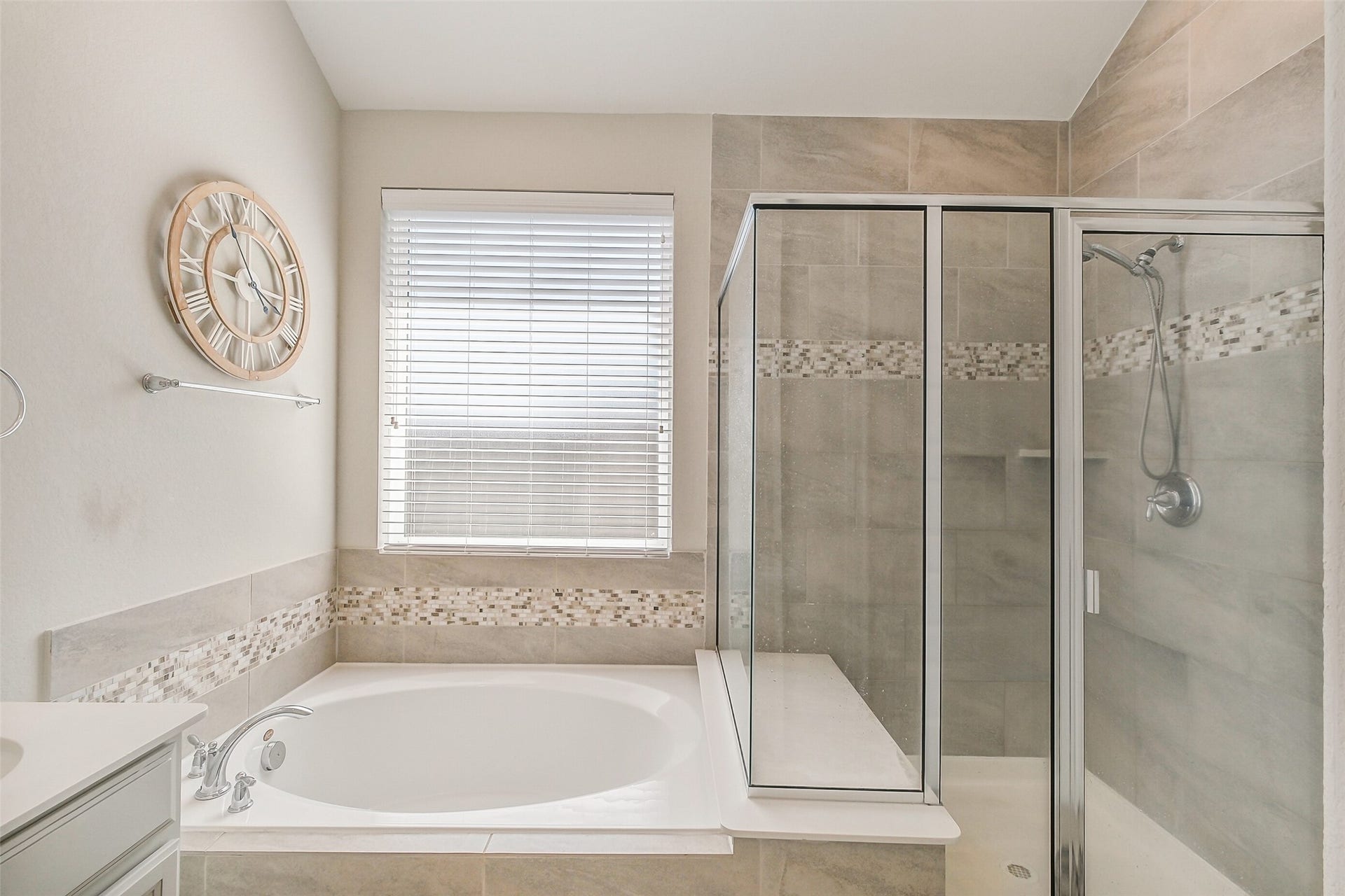 10906 Avana Falls Lane, Richmond, TX 77406