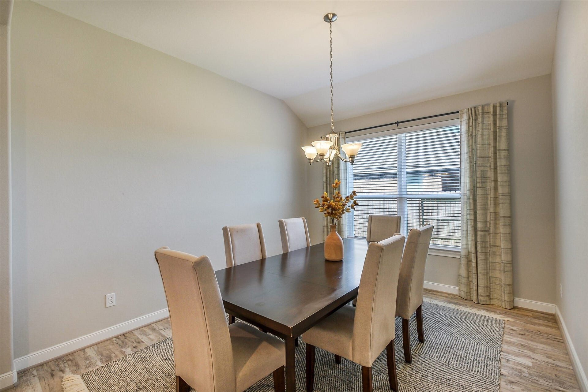 10906 Avana Falls Lane, Richmond, TX 77406