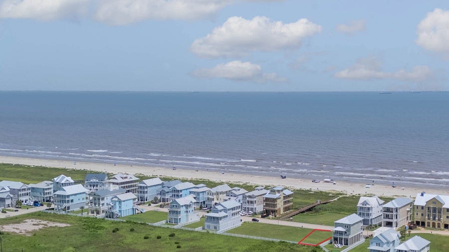 Property photo for 26 Grand Beach Boulevard, Galveston, TX