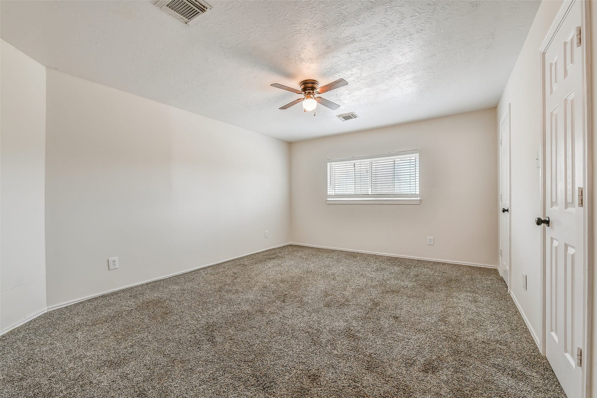 4410 Nations Drive, Pasadena, TX 77505