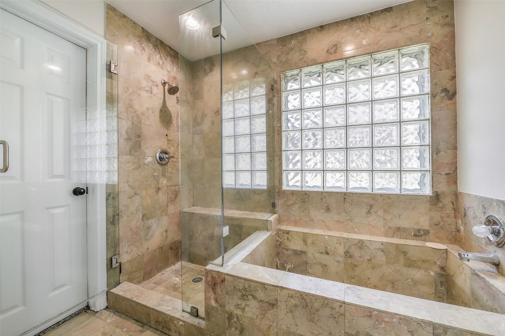 4410 Nations Drive, Pasadena, TX 77505
