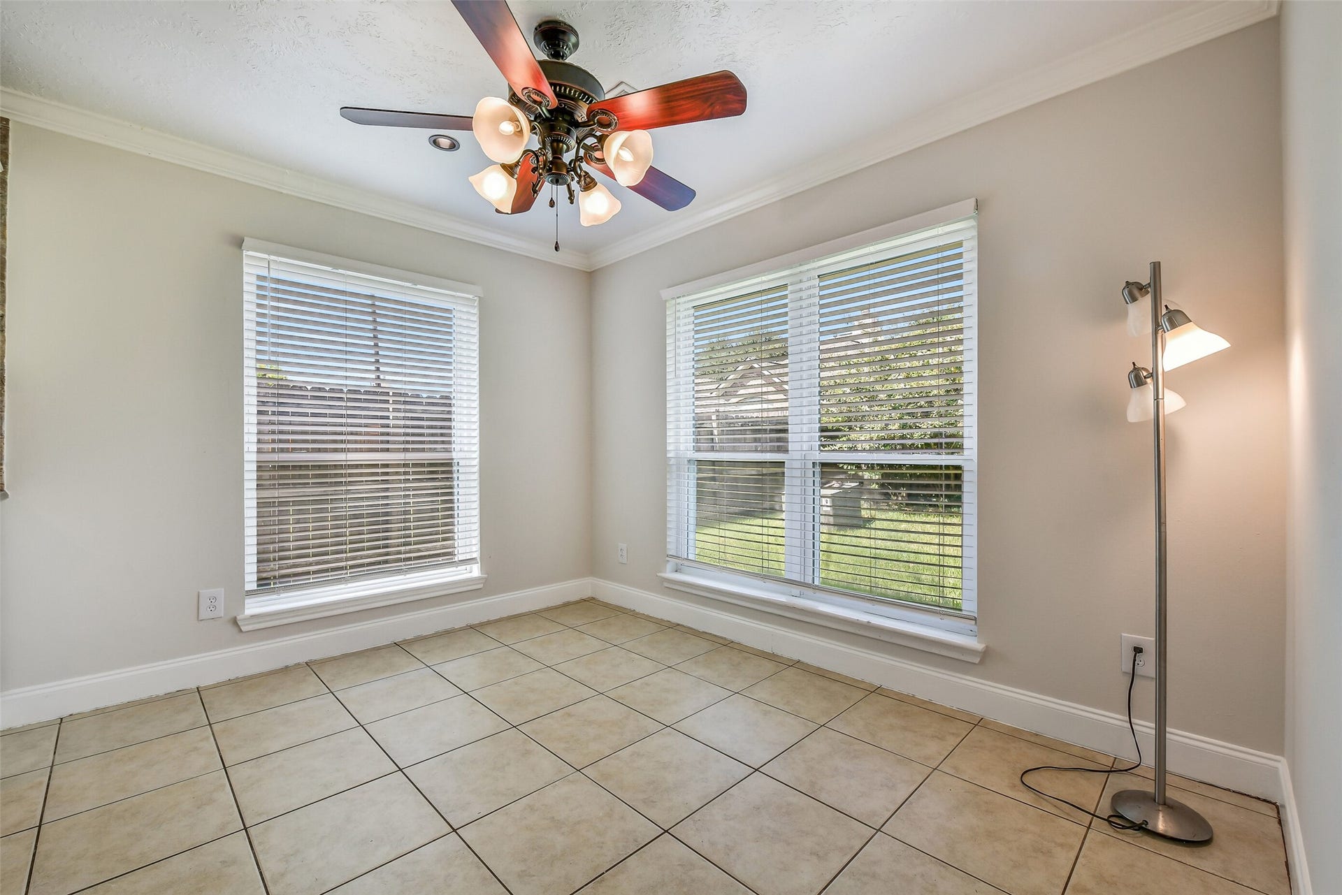 4410 Nations Drive, Pasadena, TX 77505