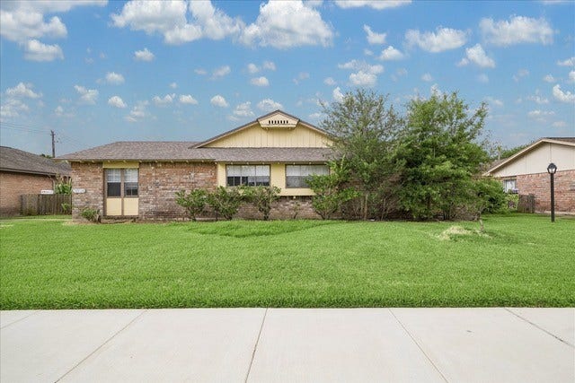Property photo for 10424 Belfast Road, La Porte, TX