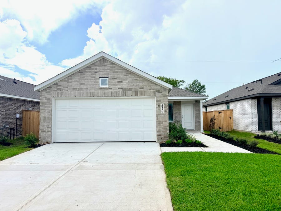 Property photo for 4939 Palamedes Swallowtail Lane, Needville, TX