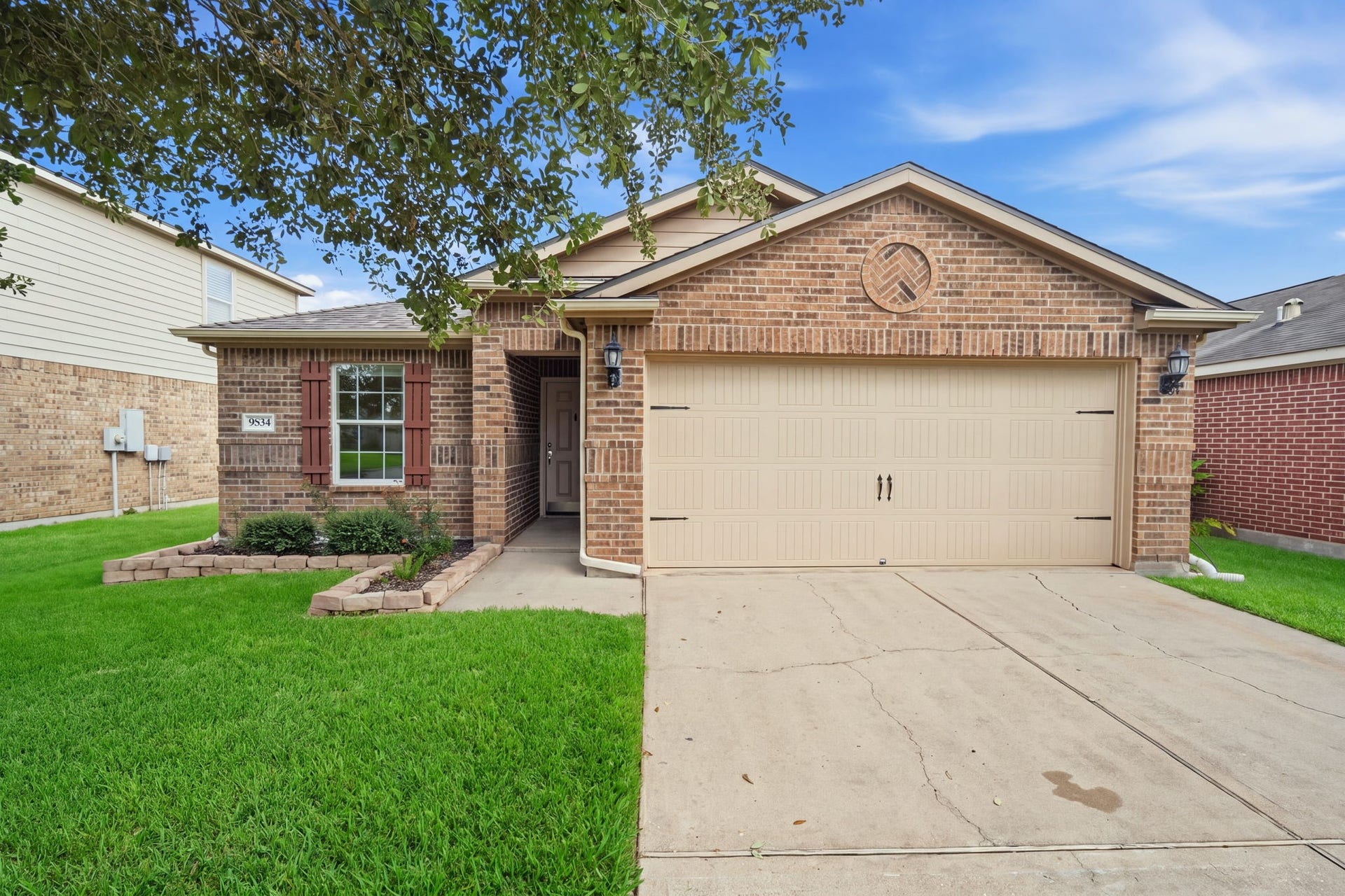 9834 Opal Rock Drive, Rosharon, TX 77583 9834 Opal Rock Drive, Rosharon, TX 77583