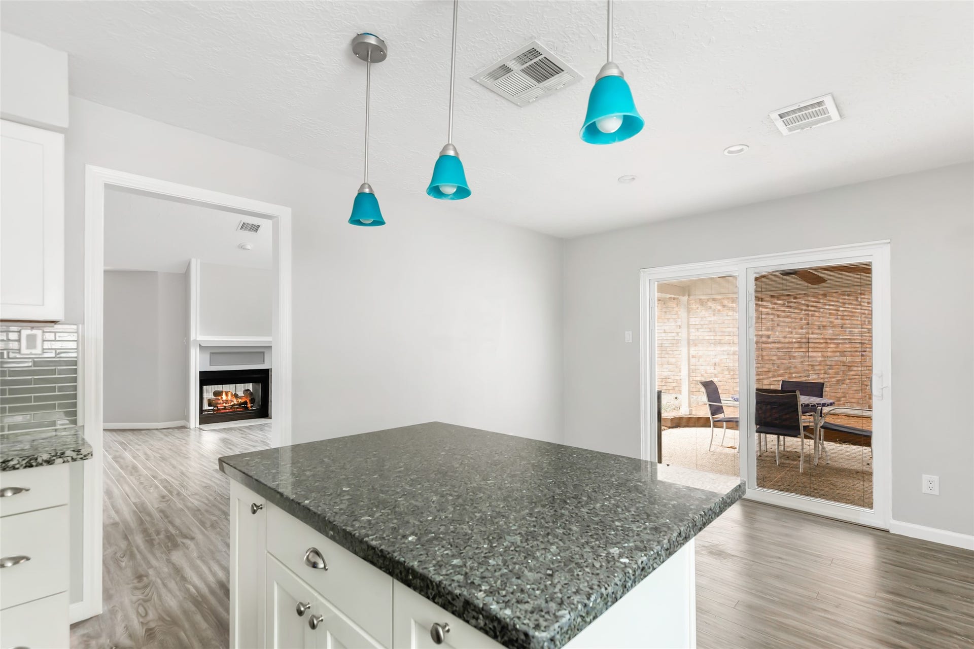4210 Valley Glade Drive, Kingwood, TX 77345 4210 Valley Glade Drive, Kingwood, TX 77345