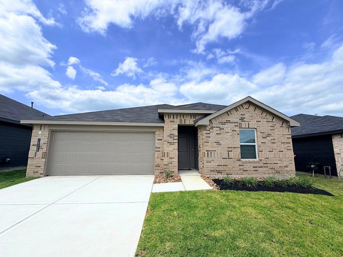 16466 Pinebrook Leaf Lane, Magnolia, TX 77355 16466 Pinebrook Leaf Lane, Magnolia, TX 77355
