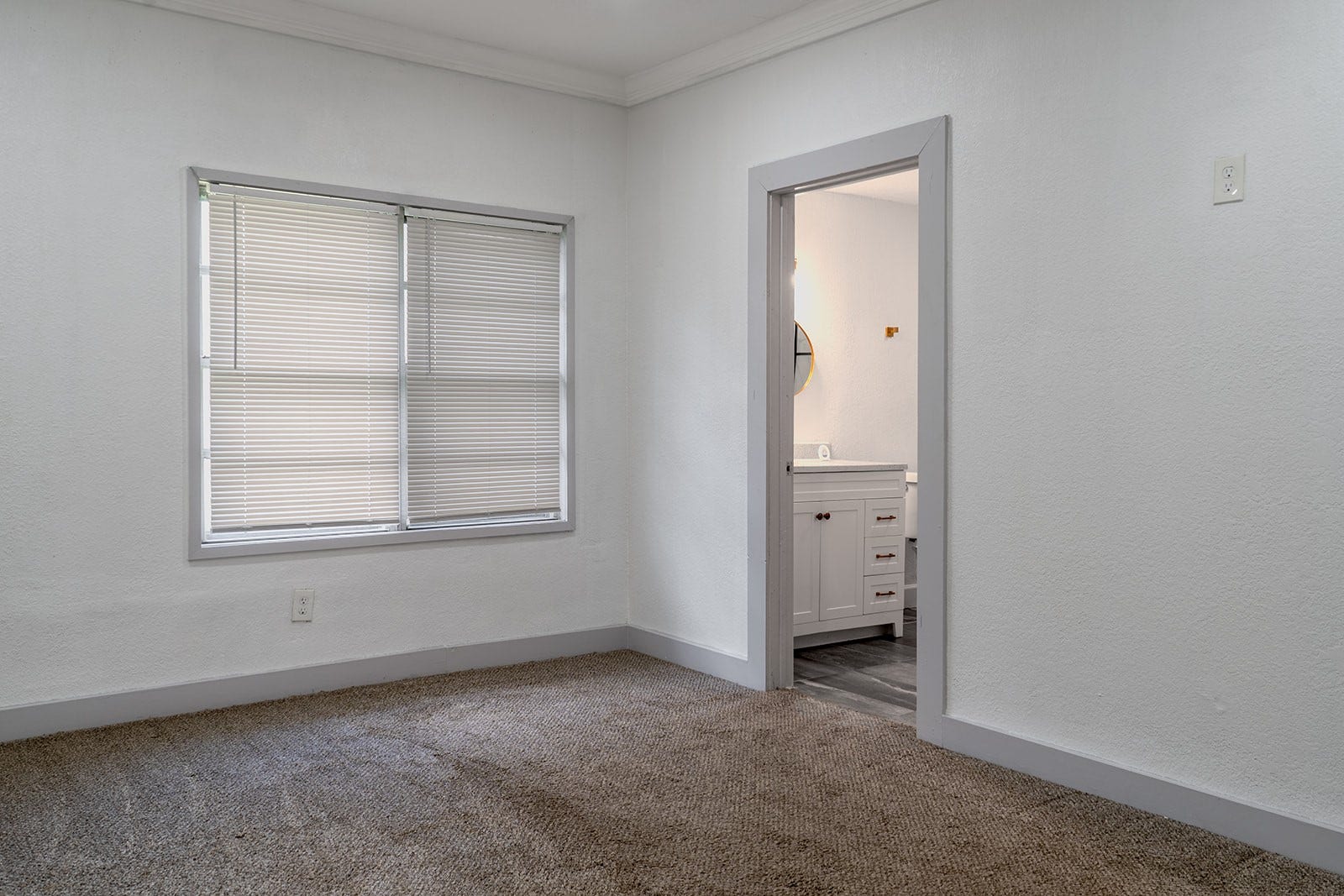 7837 Detroit Street, Houston, TX 77017 7837 Detroit Street, Houston, TX 77017