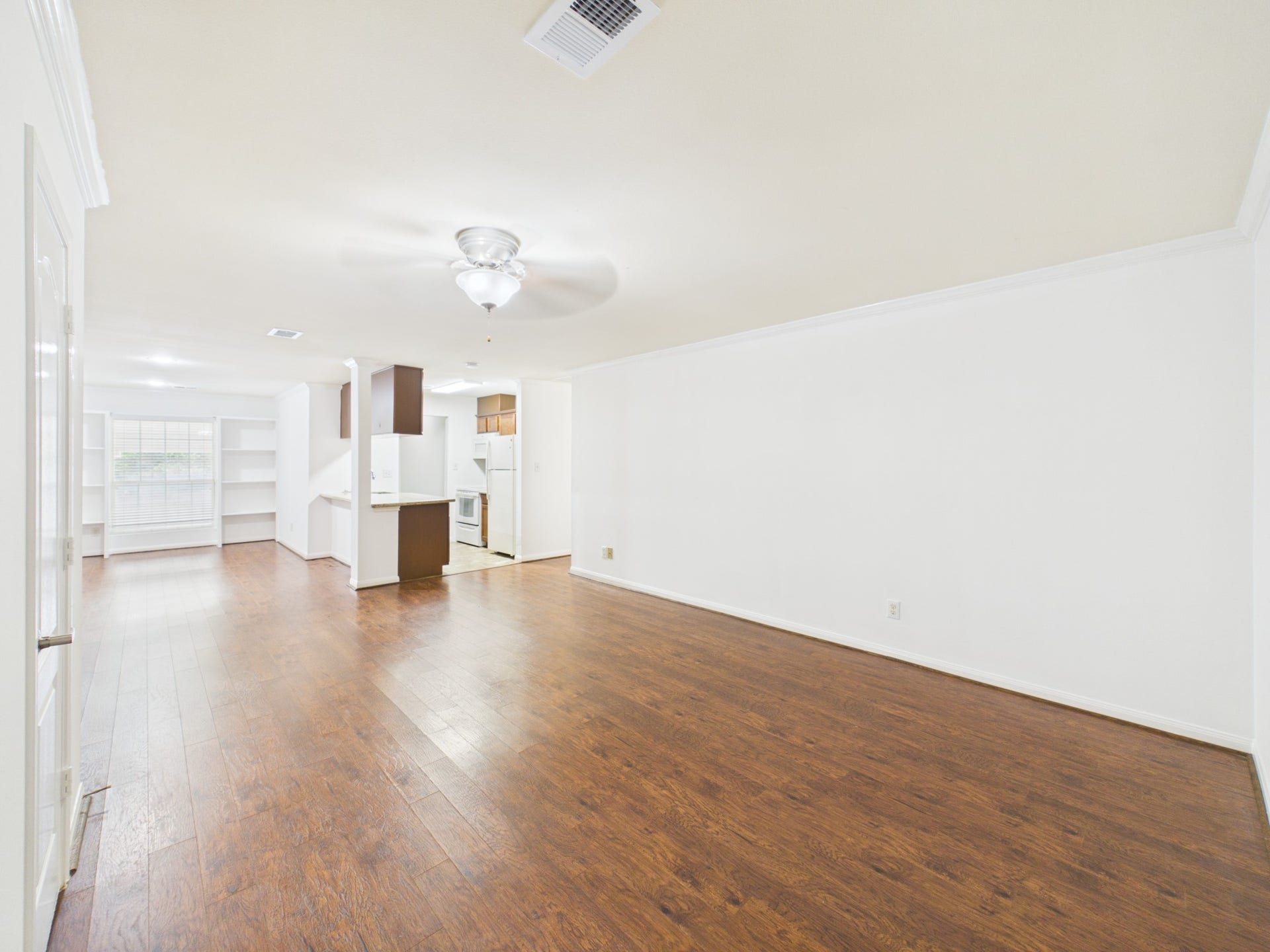 Welcome to Unit 21 at 5333 Richmond