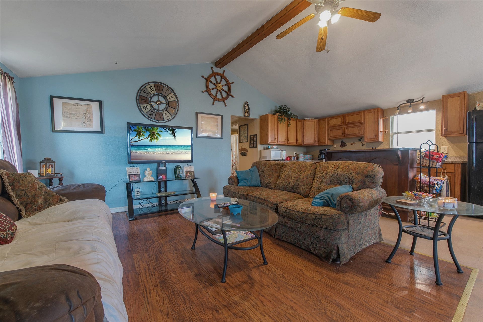 7030 Terrasso Drive, Hitchcock, TX 77563 7030 Terrasso Drive, Hitchcock, TX 77563