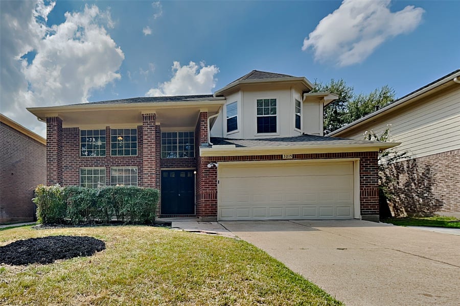 Property photo for 3215 Broken Bough Drive, Missouri City, TX