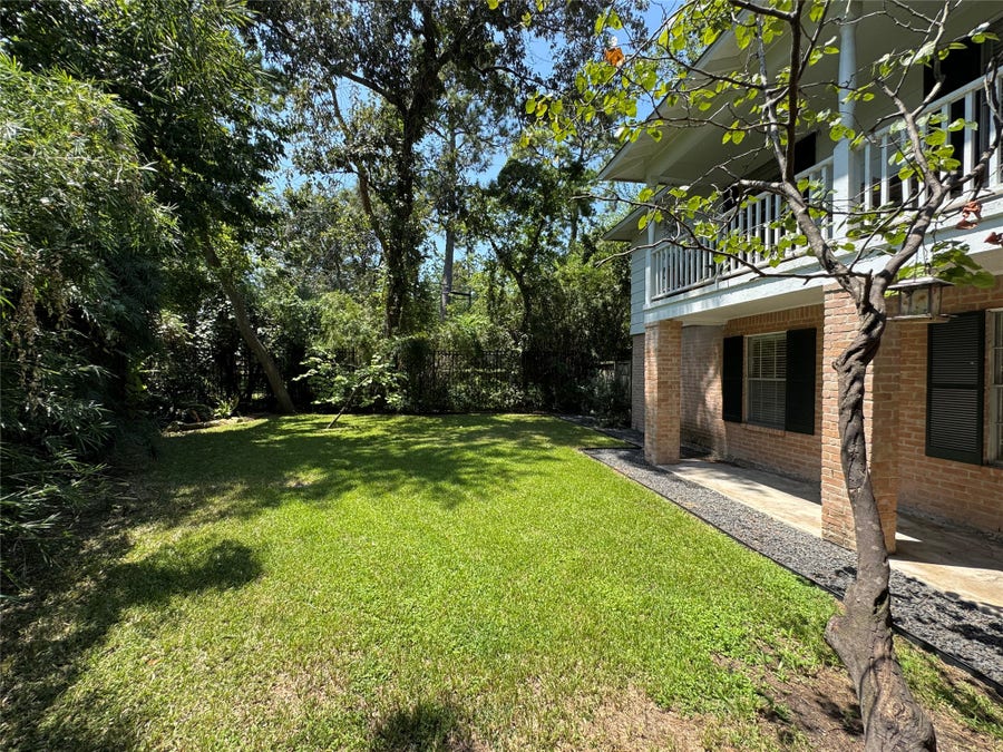 Property photo for 10220 Memorial Drive, #F11, Houston, TX