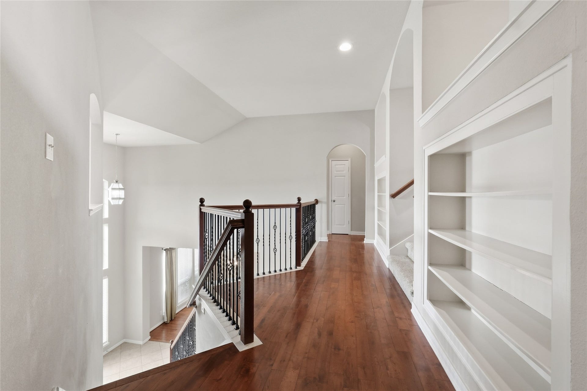 907 Colorado Springs Court, Spring, TX 77373 There are four bedrooms, a library, and a game room located on the second floor.
