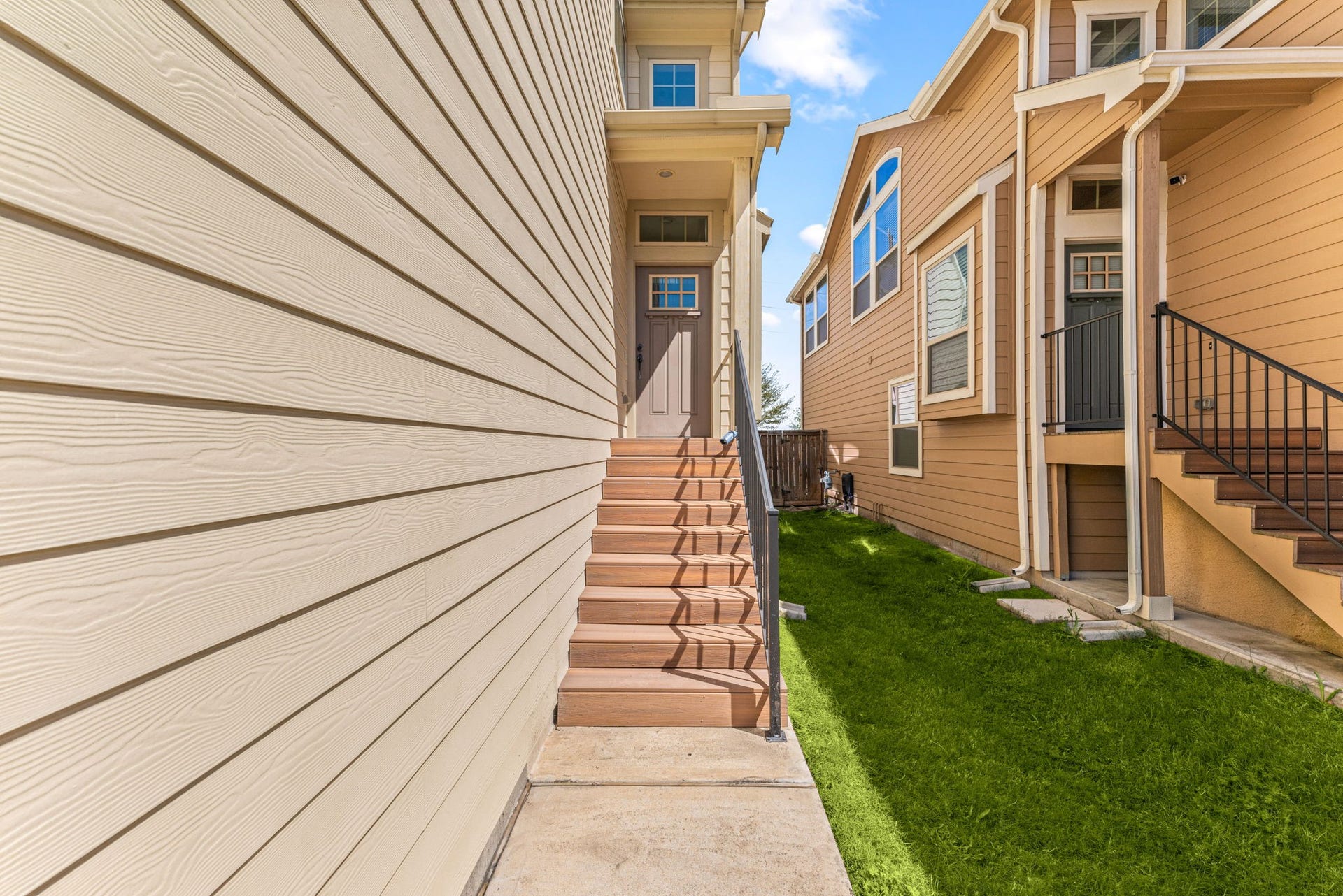 12150 La Strada Street, Richmond, TX 77406