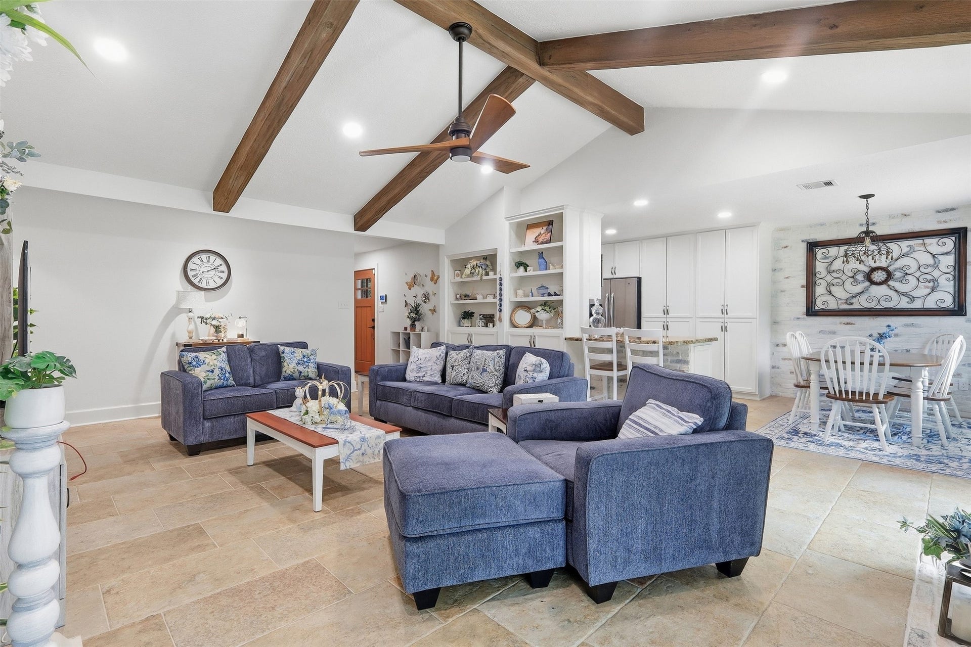 13537 Laramie Trail, Montgomery, TX 77316
