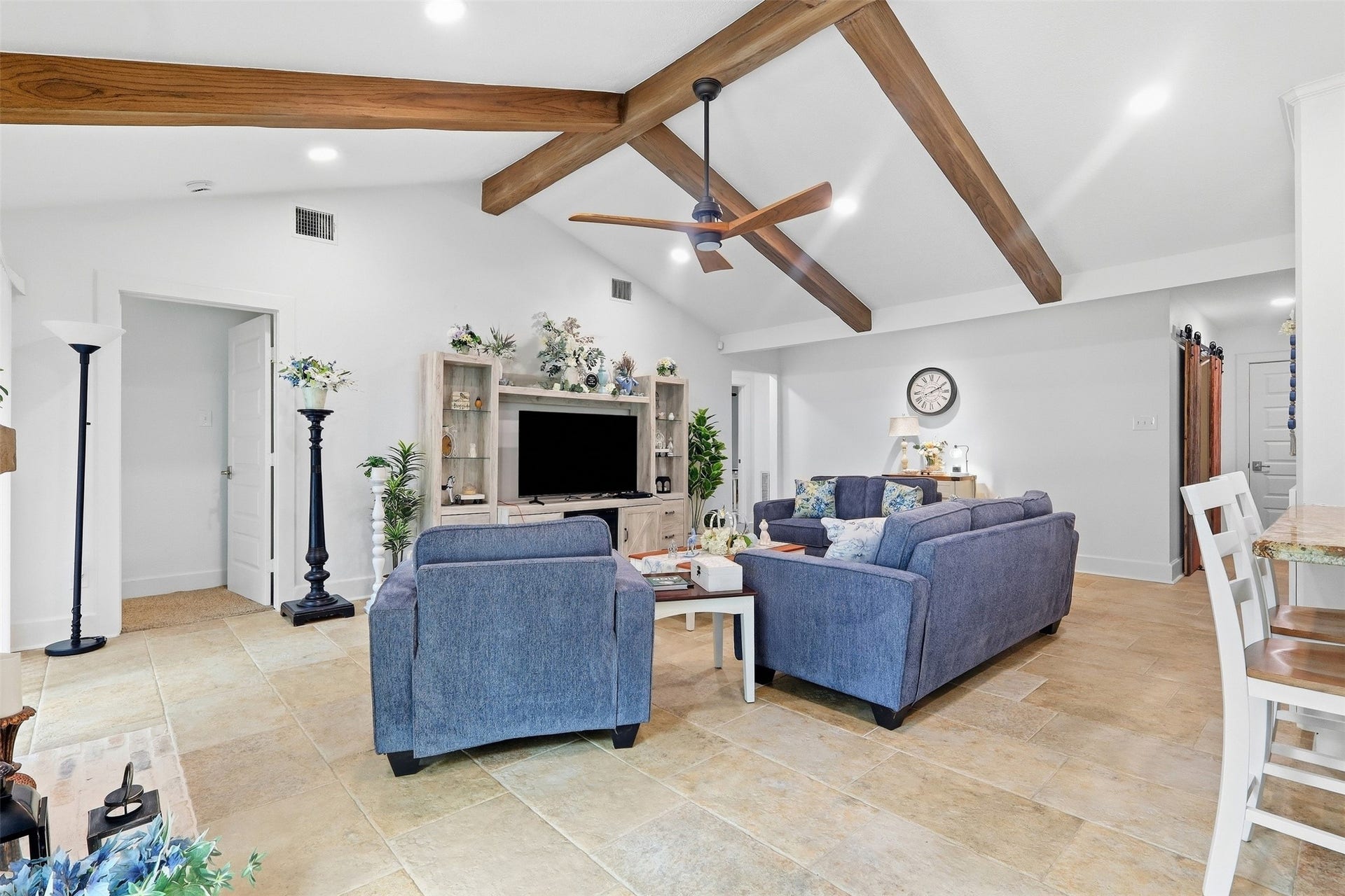 13537 Laramie Trail, Montgomery, TX 77316