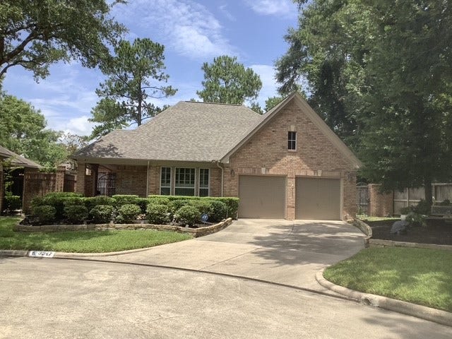 Property photo for 3347 Courtland Manor Lane, Houston, TX