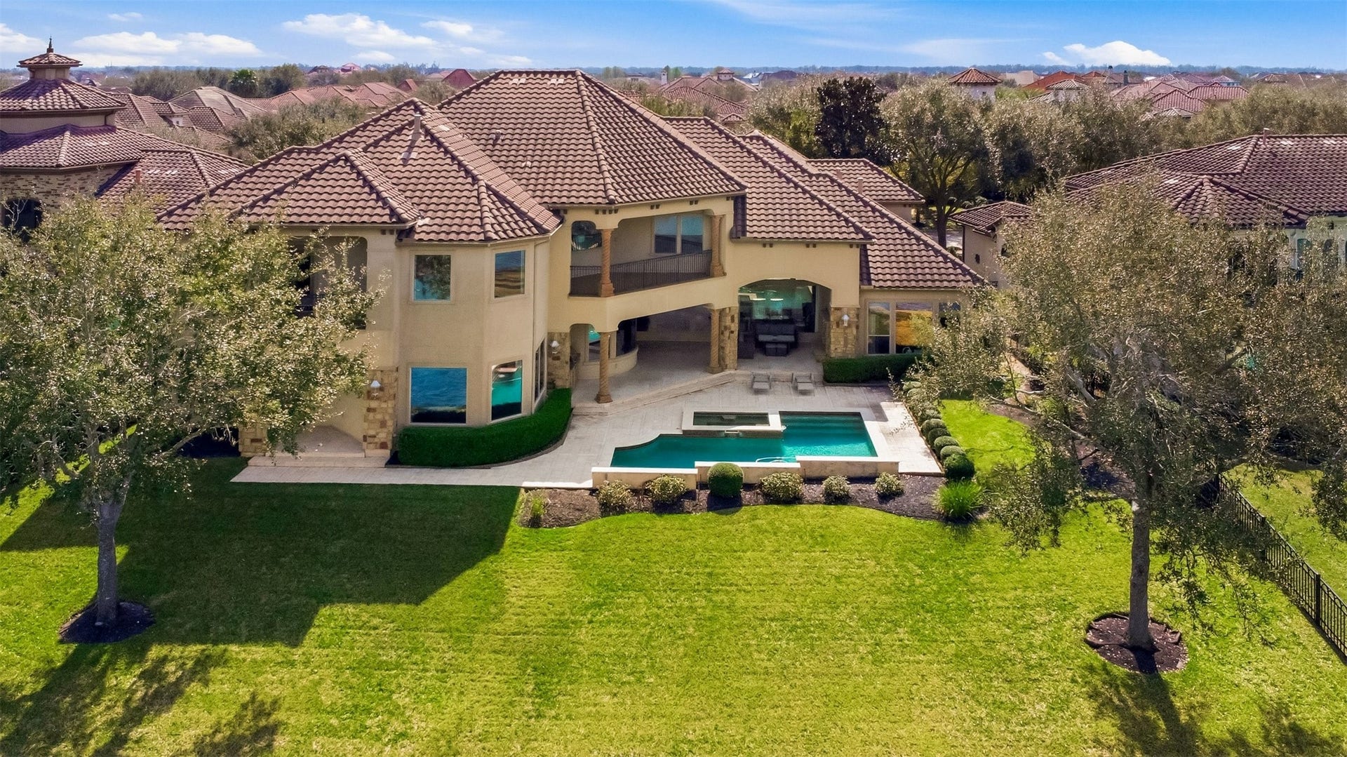 22 Sunset Park Lane, Sugar Land, TX 77479 22 Sunset Park Lane, Sugar Land, TX 77479