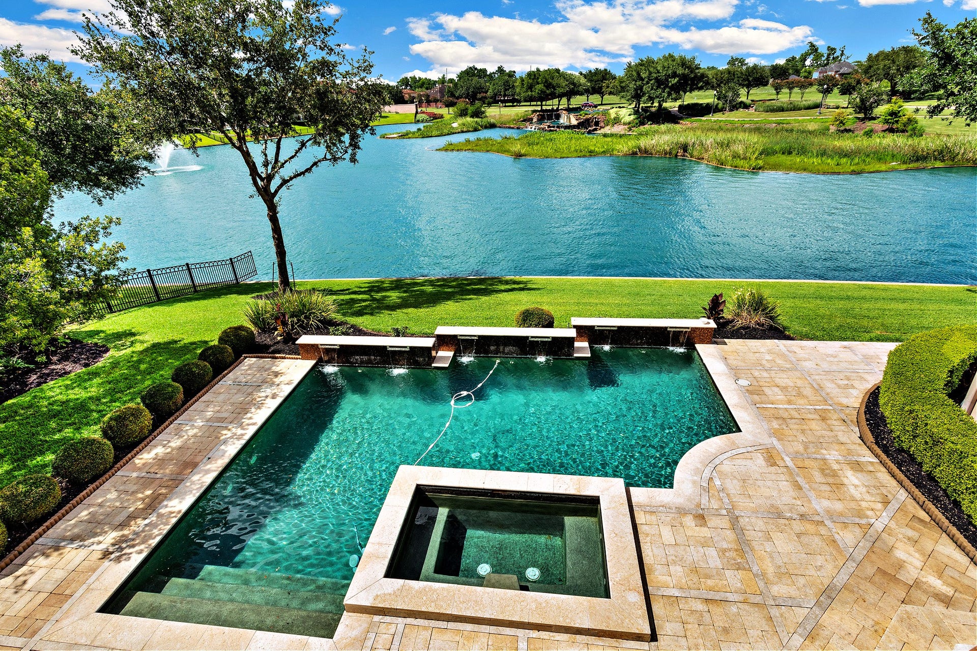 22 Sunset Park Lane, Sugar Land, TX 77479 22 Sunset Park Lane, Sugar Land, TX 77479