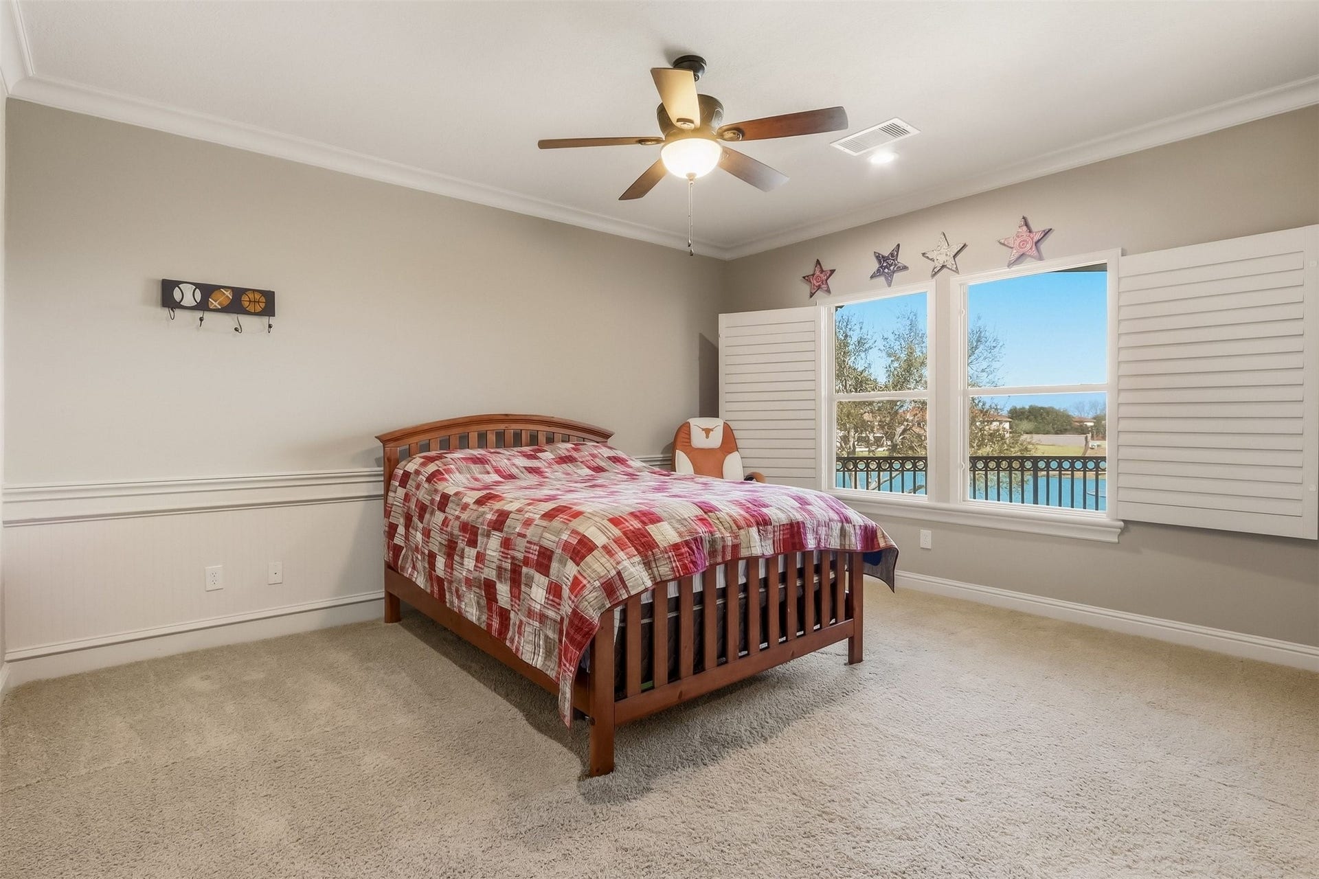 22 Sunset Park Lane, Sugar Land, TX 77479 22 Sunset Park Lane, Sugar Land, TX 77479
