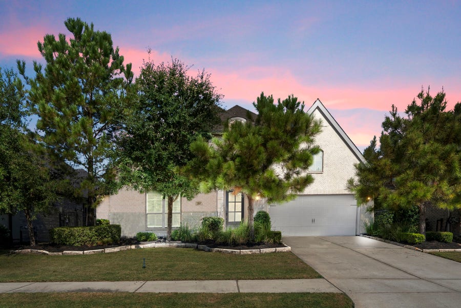 Property photo for 28431 Sunrise View Drive, Spring, TX