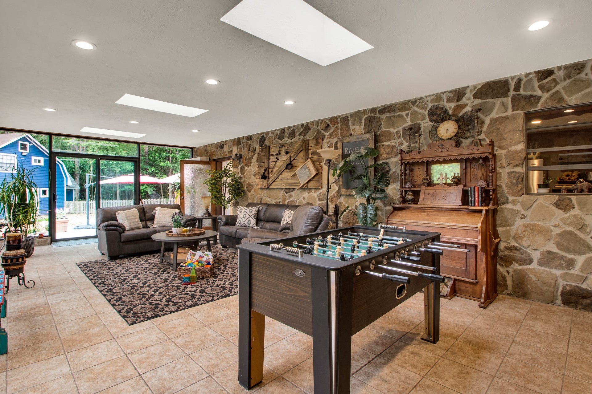 22827 Edward Lane, Tomball, TX 77377 22827 Edward Lane, Tomball, TX 77377