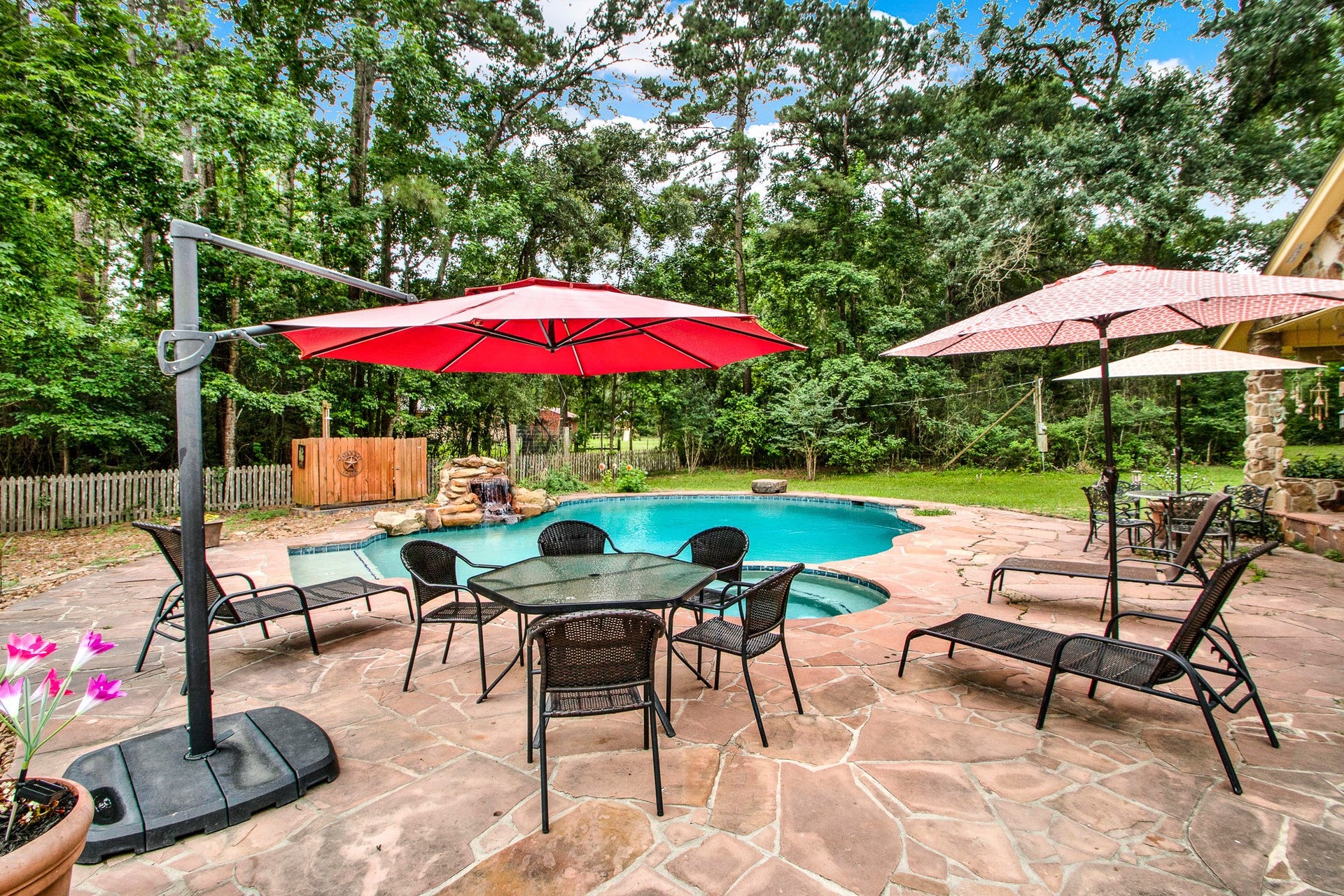 22827 Edward Lane, Tomball, TX 77377 22827 Edward Lane, Tomball, TX 77377