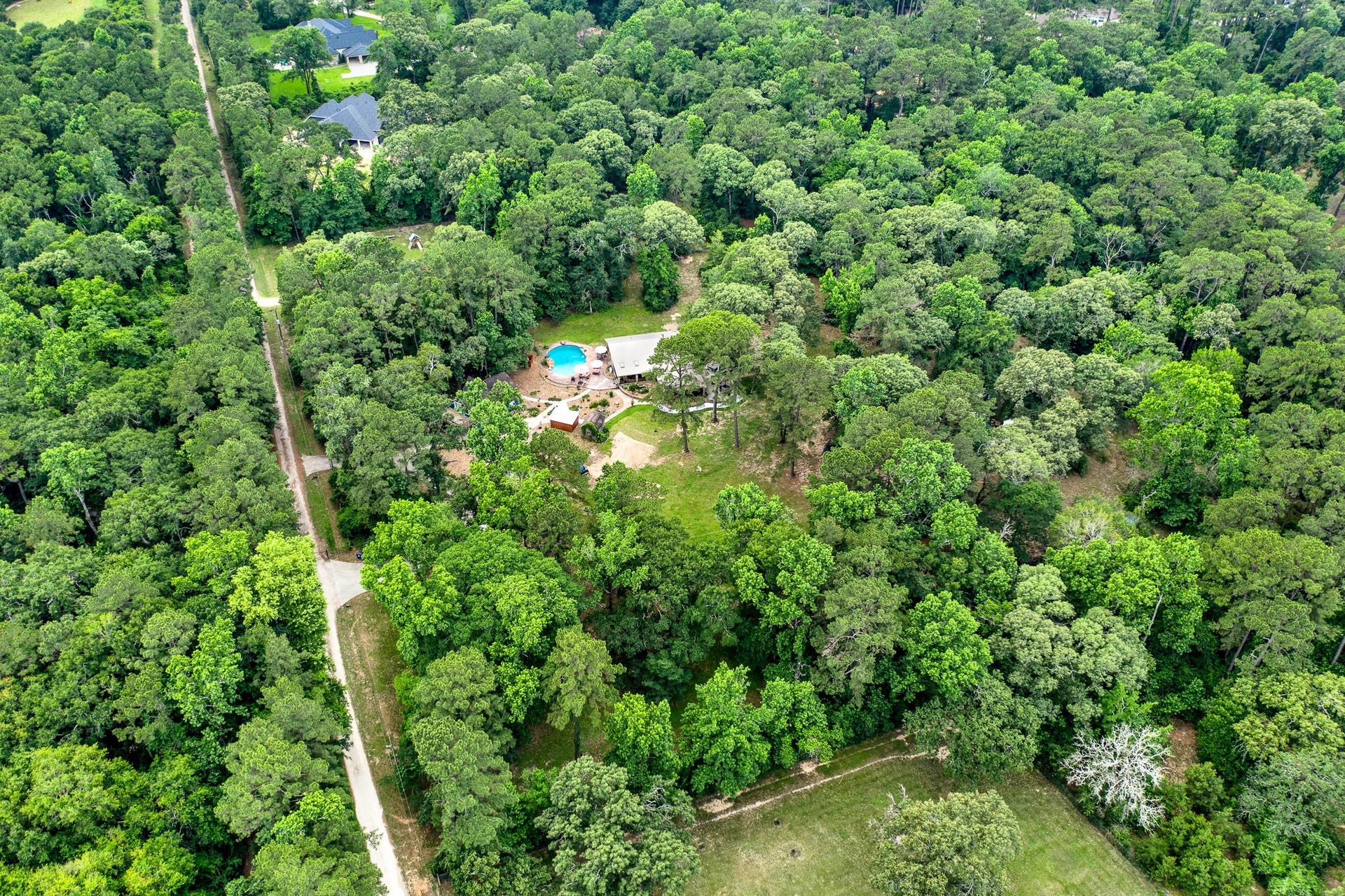 22827 Edward Lane, Tomball, TX 77377 22827 Edward Lane, Tomball, TX 77377