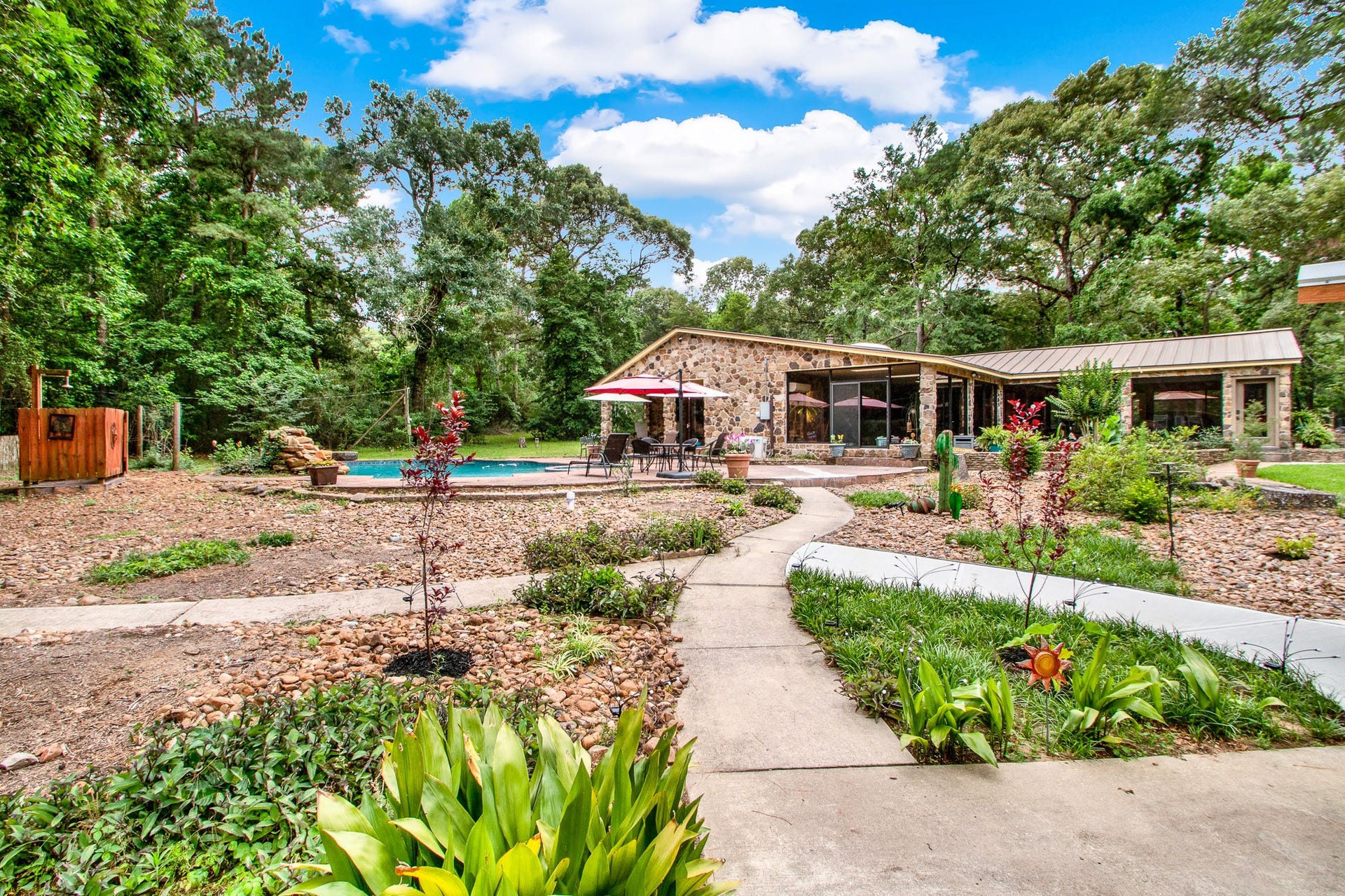 22827 Edward Lane, Tomball, TX 77377 22827 Edward Lane, Tomball, TX 77377